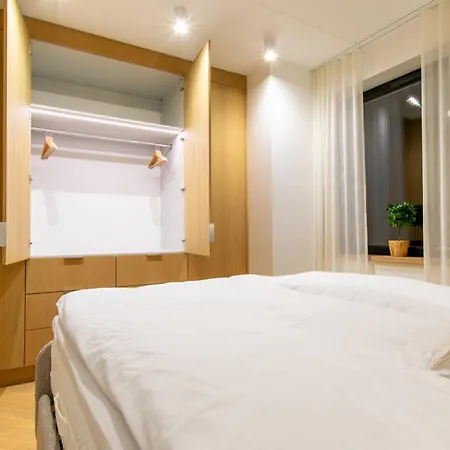 Tobiase Residences - Luxury Apartament *