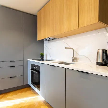 Tobiase Residences - Luxury Apartment