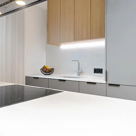 Tobiase Residences - Luxury Apartment *