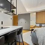 Tobiase Residences - Luxury Appartamento