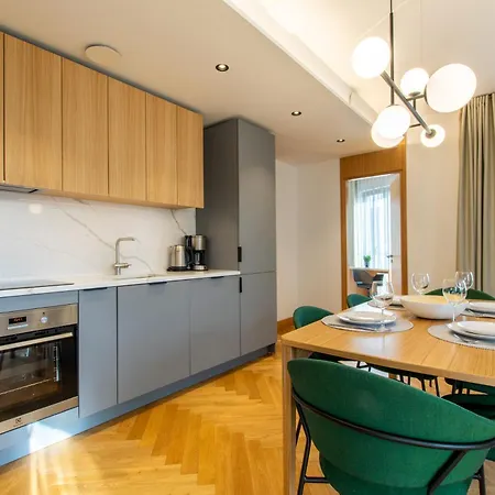 Tobiase Residences - Luxury * Reval